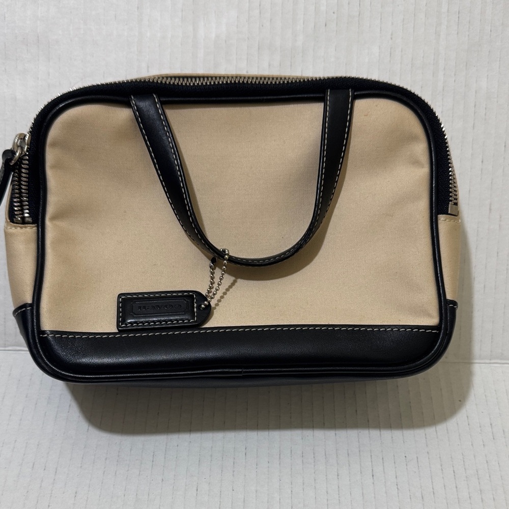 Vintage COACH Leather Organizer Travel Pouch Cream & Black Double Straps